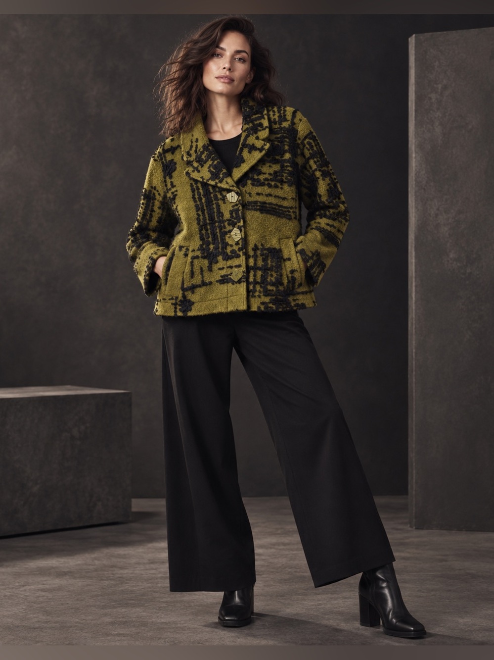 Olivia Art-to-Wear Textured Jacket |Size S